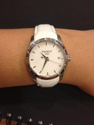 天梭(TISSOT)手表 库图系列石英女表T035.210.16.011.00--非常漂亮